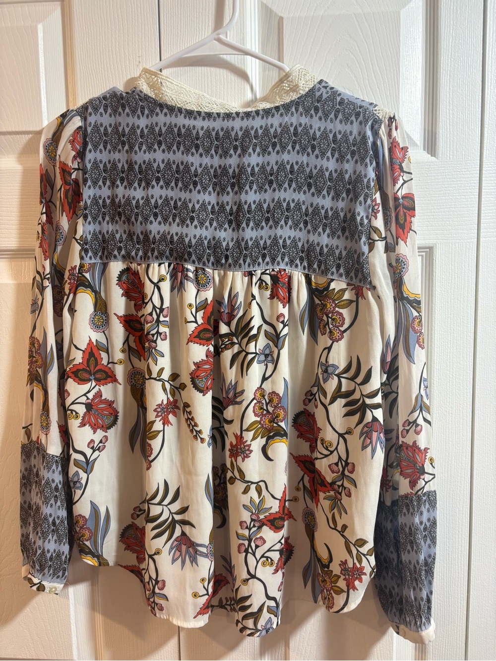 LOFT Petites Floral Boho Blouse MP Lace Trim Mixed Print Long Sleeve Top - Picture 4 of 5